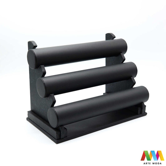 stalci za narukvice naušnica drveni skaj pamučna špaga plišani organizator držač izlaganje nakita oprema butik prezentacija elegantni luksuzni Predstavite svoje narukvice na najljepši način uz naše unikatne drvene stalke presvučene plišom skajem ili pamučnom špagom Svaki stalak pruža savršenu podlogu koja štiti nakit od ogrebotina istovremeno nudeći raznolikost tekstura i stilova – od nježne elegancije pliša preko moderne profinjenosti skaja do rustikalnog šarma pamučne špage arte moda repromaterijal