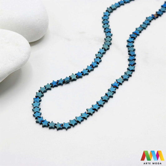 hematit krvavi kamen poludragi mineral metalni sjaj kvarc zrcalo kristal prirodni metalik meditacija zaštita repromaterijal Hematit (ili krvavi kamen) je prirodni mineral smeđe sive ili crne boje karakteriziran prisustvom hladnog metalnog sjaja Vjeruje se da pomaže u jačanju volje samopouzdanja i povezanosti s majkom zemljom Nakit izrađen od njega fascinira svojim tajanstvenim zrcalnim sjajem