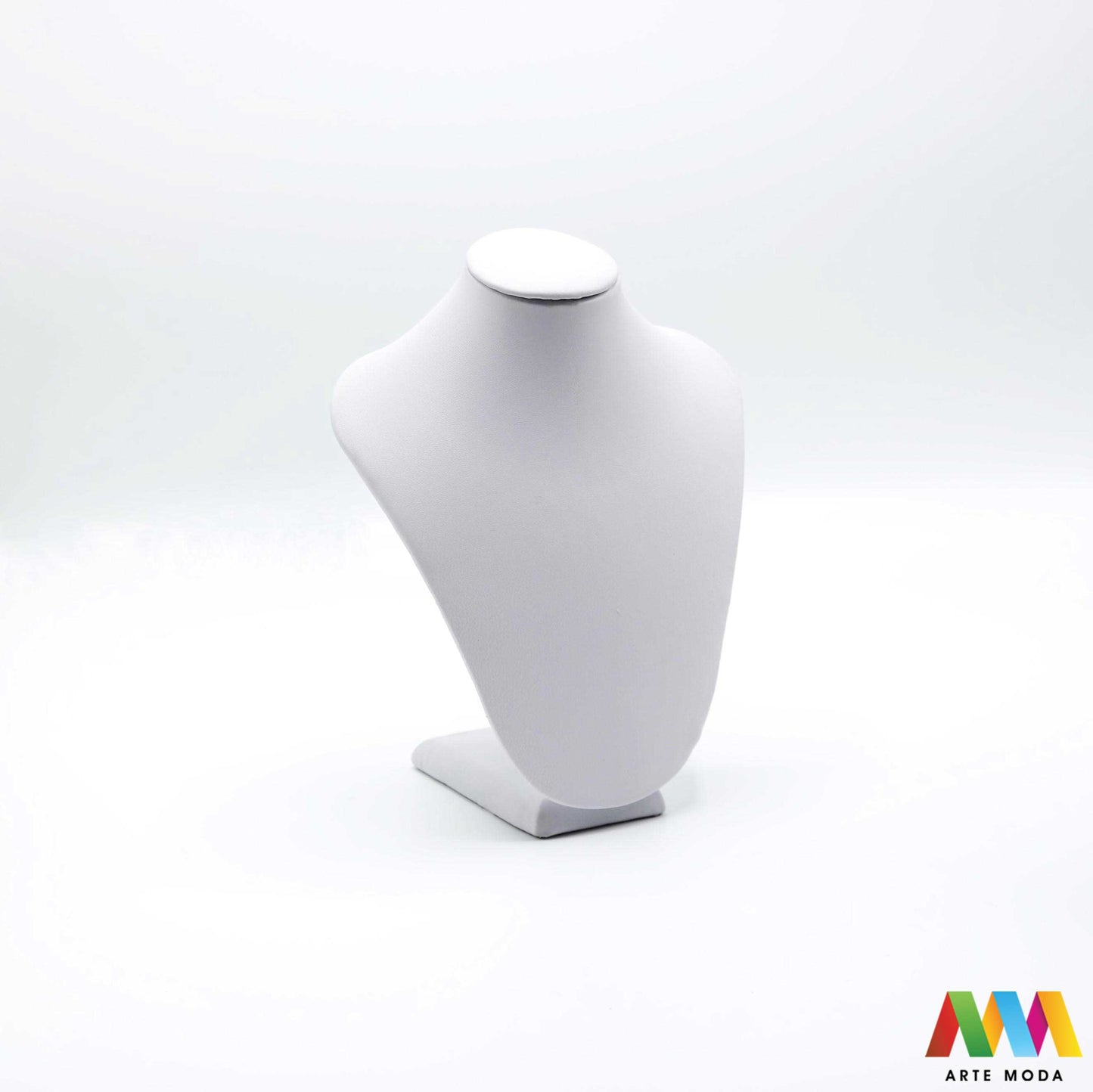 stalci za ogrlice vratovi vrat drveni skaj pamučna špaga plišani organizator držač izlaganje nakita oprema butik prezentacija elegantni luksuzni izložbeni ogrlice na najljepši i najorganiziraniji način uz našu ekskluzivnu kolekciju drvenih stalaka presvučen plišom elegantnim skajem prirodnom pamučnom špagom nudeći savršenu pozadinu koja ističe sjaj svake ogrlice i štiti je od ogrebotina idealnu teksturu i stil za izlaganje u vašem butiku izlogu ili unutar vlastite kolekcije nakita arte moda repromaterijal