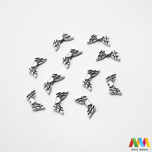 metalni sakralni privjesci krunice jednom rupom vjerski izrada krunica sakralni nakit molitvene narukvice kršćanski medaljice DIY religiozni uradi sam sakralno Križ Gospa Anđeo svetački krštenje prva pričest krizma ogrlica sakralne predmete metalnim privjescima nizanje lančić konac žicu izradu krunica molitvenih narukvica vjerskih suvenira brojanica dodatak za privjeske ključeve torbe Izrađeni od metala izraditi jedinstven vjerski predmet kao poklon vjera inspirira vašu kreativnost arte moda repromaterijal