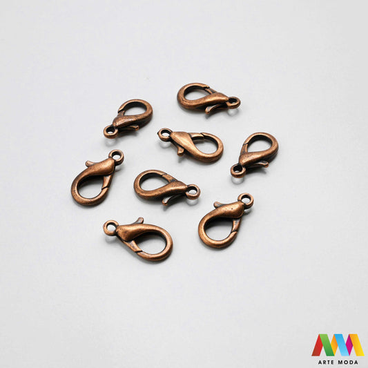 kopče metalne karabiner togl magnet kukice narukvice ogrlice zatvarači nakit DIY metalni pribor spajanje nakita srebrne zlatne karabin magnetne završne kopča narukvica ogrlica Osigurajte svoj nakit Metalne kopče su esencijalne za sigurno završavanje ogrlica i narukvica Birajte između karabin kopči pouzdanost magnetnih kopči lakoća i togl kopči stil Kvalitetni zatvarači u raznim bojama temelj svakog uradi sam nakit projekta arte moda repromaterijal