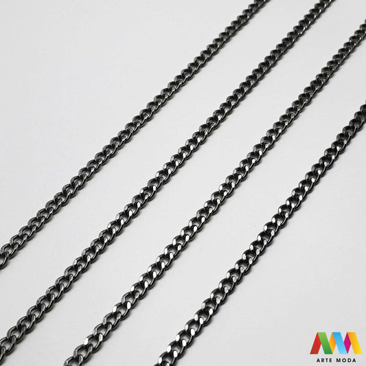 aluminijski lanac torbe ruksak nakit lagani izrada aluminij DIY materijal remen ogrlice narukvice karike ručke pribor komponente ukrasni repromaterijal Želite lagan i trendi materijal Aluminijski lanci savršeni su za vaše projekte Idealni su za izradu laganih remena za torbe ili statement nakita ogrlice narukvice Lakši su od klasičnih metala ne opterećuju i dolaze u raznim bojama i debljinama Lako ih je rezati i oblikovati laganu eleganciju za svoj uradi sam nakit i modne dodatke arte moda repromaterijal