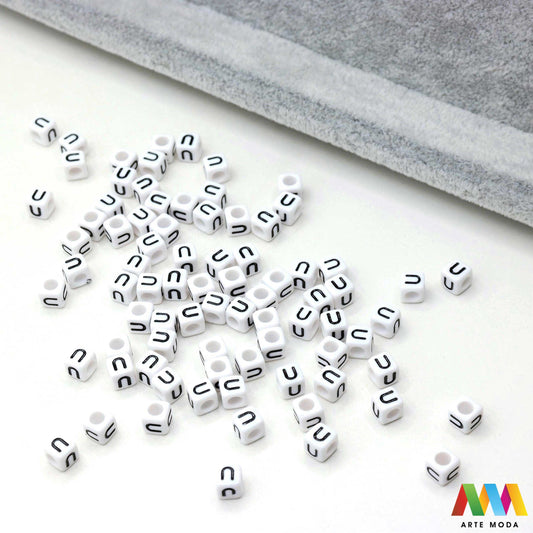 slova brojevi plastične nizanje imenom narukvice prijateljstva dječji nakit personalizirani kockaste perle okrugle abeceda DIY ručni rad izrada mix mješana Stvorite personalizirani nakit s našim plastičnim slovima i brojevima Perle u obliku kocki i krugova idealne su za izradu narukvica s imenom i porukama Lagane su šarene i savršene za dječji nakit i narukvice prijateljstva Lako nizanje za maksimalnu uradi sam zabavu arte moda repromaterijal