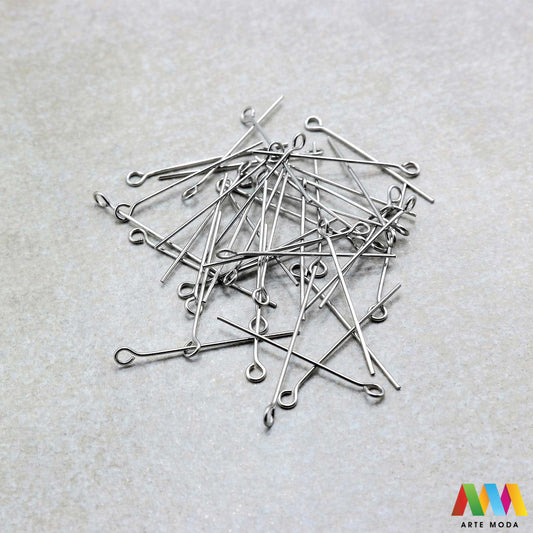 čavlići za viseće privjeske perle čavao naušnice narukvica ogrlica čelik repromaterijal čelični nehrđajući viseći privjesak kuka kuglica izrada pribor nakit inox spojni elementi baza element za stvaranje unikatnih visećih privjesaka i ukrasa čavlići od visokokvalitetnog nehrđajućeg čelika izradu naušnica ogrlica narukvica i krunica jednostavno nanižete perle i stvorite privlačne dugotrajne viseće elemente Otporni na koroziju i hipoalergeni idealni su za sve vaše kreativne projekte arte moda repromaterijal