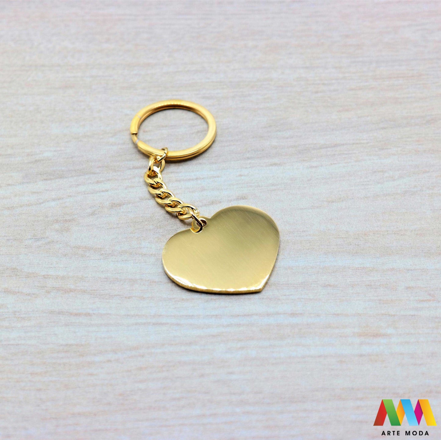 privjesci nehrđajući čelik graviranje personalizacija pokloni suveniri prazni metalni uradi sam za ključeve lasersko personalizirani izrada privjesaka ključ Veliko Srce Stvorite uspomene koje traju Naši privjesci za ključeve od čelika su savršeni za graviranje lasersko/ručno Nehrđajući čelik garantira da neće hrđati niti tamnjeti Idealna baza za personalizirane poklone suvenire ili promotivne artikle Odaberite oblik i utisnite svoju posebnu poruku arte moda repromaterijal