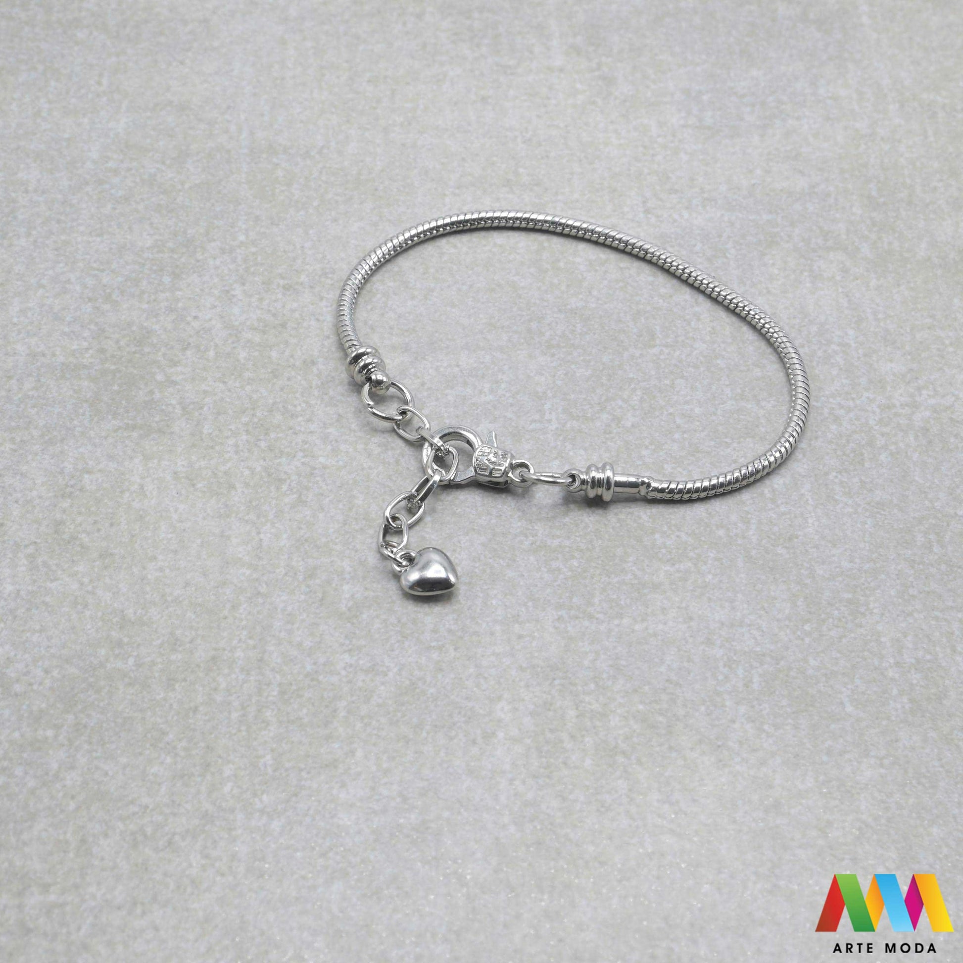 baza za narukvicu podloga osnova DIY izrada pribor nakit ručni rad personalizirana kopča lanac alkica produžetak čelik metal rayon privjesak baze alkicom gotove dodavanje pandora Stvorite narukvicu u samo jednom koraku ponuda baza za narukvice savršenu osnovu za stvaranje jedinstvenih komada nakita dodati privjeske nanizati perle jednostavno personalizirati narukvicu kod nas ćete pronaći baze od različitih materijala i u raznim stilovima kreirajte nakit koji odražava vašu osobnost arte moda repromaterijal