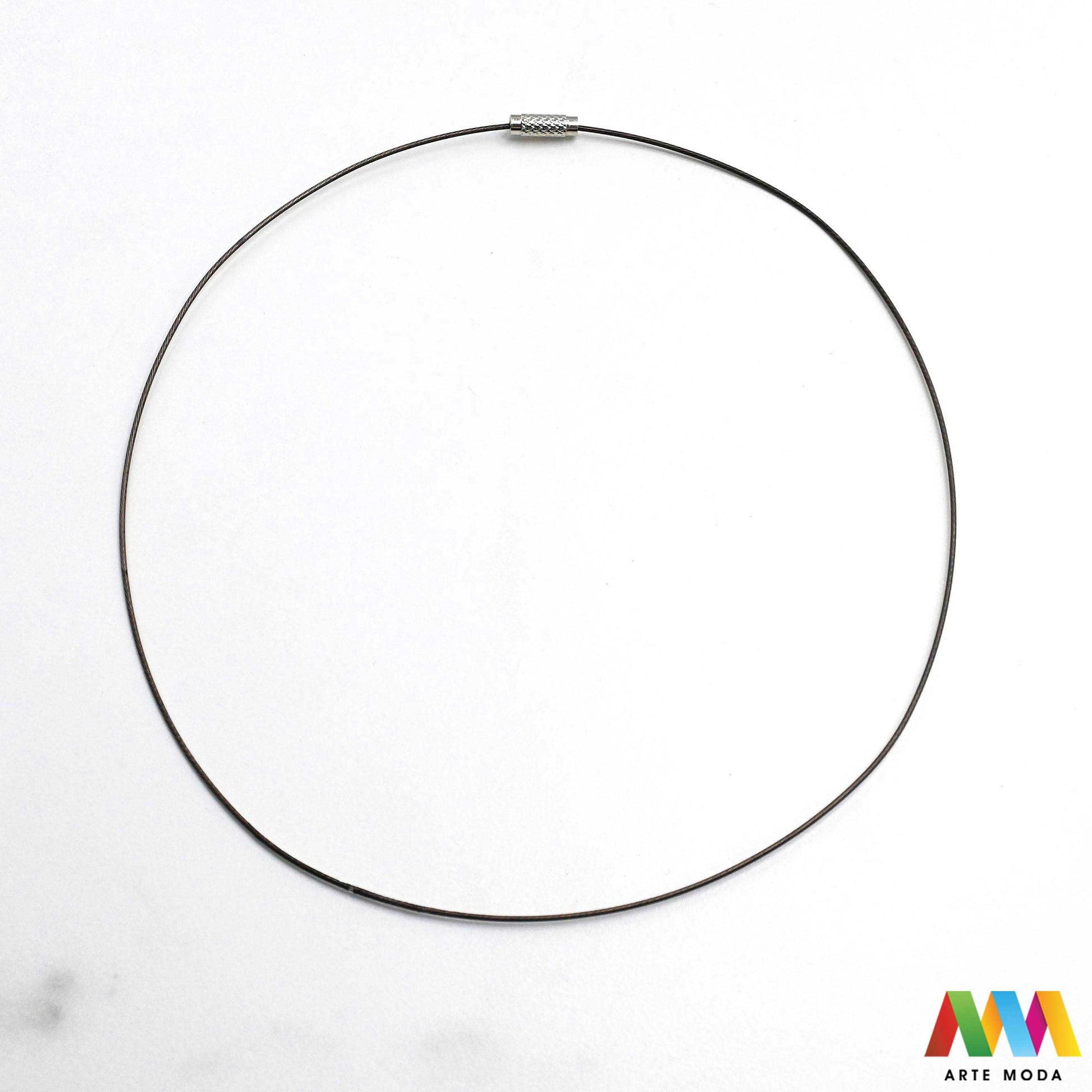 baza za ogrlicu metalna ogrlica DIY izrada pribor nakit kopča navojna kuglična osnova podloga ogrlica personalizirana navojnim zatvaranjem kuglica Širok izbor kvalitetnih baza s različitim vrstama zatvaranja Birajte između praktičnih navojnih kopči klasičnih običnih kopči ili elegantnih kugličnih kopči Naše baze su savršena baza za vaše kreativne projekte i omogućuju vam da kreirate jedinstvene ogrlice prilagođene vašem stilu