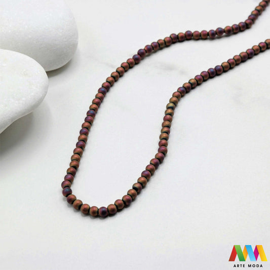 hematit krvavi kamen poludragi mineral metalni sjaj kvarc zrcalo kristal prirodni metalik meditacija zaštita repromaterijal Hematit (ili krvavi kamen) je prirodni mineral smeđe sive ili crne boje karakteriziran prisustvom hladnog metalnog sjaja Vjeruje se da pomaže u jačanju volje samopouzdanja i povezanosti s majkom zemljom Nakit izrađen od njega fascinira svojim tajanstvenim zrcalnim sjajem