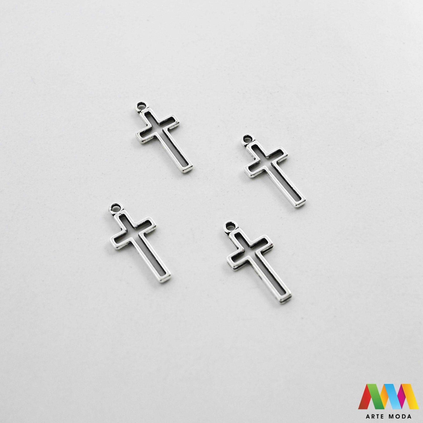 metalni sakralni privjesci krunice jednom rupom vjerski izrada krunica sakralni nakit molitvene narukvice kršćanski medaljice DIY religiozni uradi sam križevi Križ sakralne predmete metalnim privjescima jednu rupu nizanje na lančić konac žicu izradu krunica molitvenih narukvica drugih vjerskih suvenira te brojanica ogrlica dodatak za privjeske za ključeve torbe Izrađeni su od metala jedinstven vjerski predmet poklon Neka vaša vjera inspirira vašu kreativnost arte moda repromaterijal