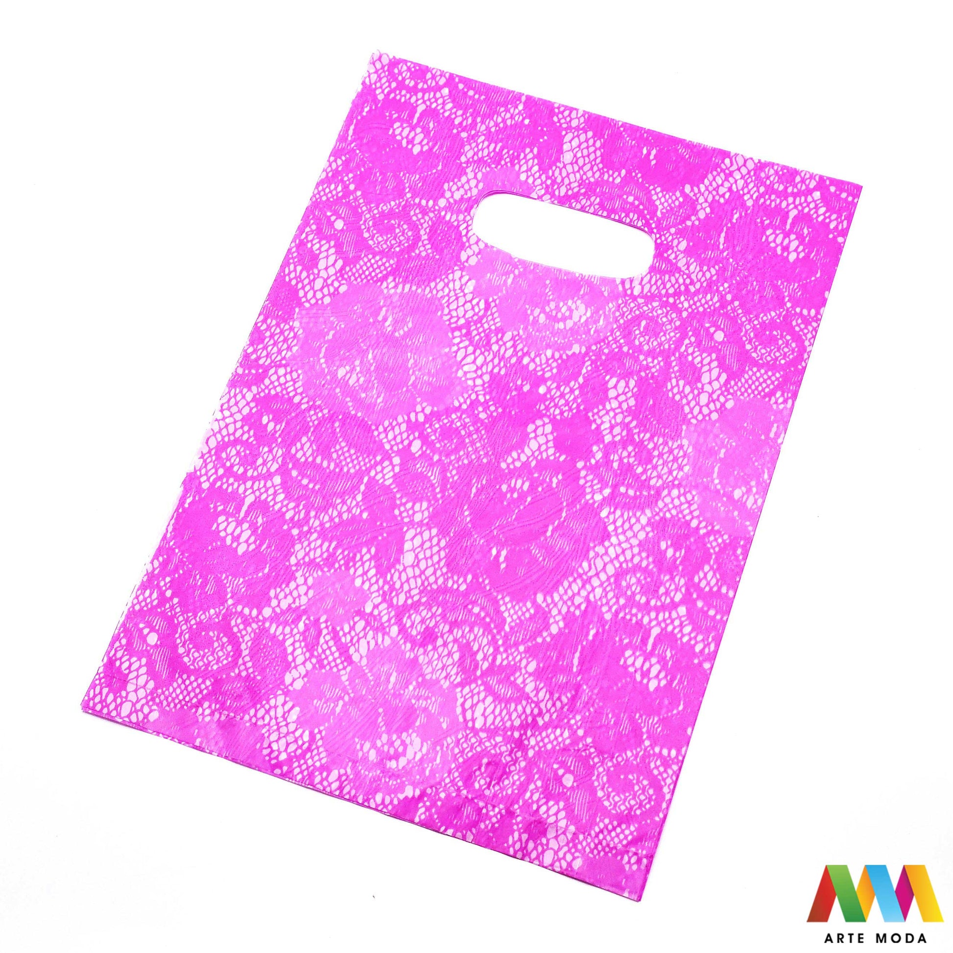 plastične poklon vrećice vrećica ambalaža pakiranje s ručkom poklone male srednje velike pvc pp polietilen Ukrasne poklon vrećice u raznim bojama i veličinama izrađene od plastike prikladne su za pakiranje svih vrsta poklona te se mogu koristi kao ambalaža za nakit poput narukvica ili ogrlica