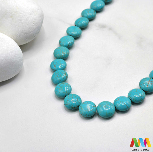 tirkiz poludragi kamen kristal mineral nakit prirodni meditacija zaštita sreća plava grlena čakra ljekovito kamenje energija kristala Simbol neba i mora ovaj prekrasni plavi poludragi kamen cijenjen je zbog svoje ljepote i metafizičkih svojstava Vjeruje se da pomaže u komunikaciji donosi sreću i štiti od negativne energije Savršen je za izradu nakita i meditaciju