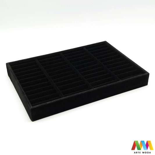 stalci za narukvice naušnica drveni skaj pamučna špaga plišani organizator držač izlaganje nakita oprema butik prezentacija elegantni luksuzni Predstavite svoje narukvice na najljepši način uz naše unikatne drvene stalke presvučene plišom skajem ili pamučnom špagom Svaki stalak pruža savršenu podlogu koja štiti nakit od ogrebotina istovremeno nudeći raznolikost tekstura i stilova – od nježne elegancije pliša preko moderne profinjenosti skaja do rustikalnog šarma pamučne špage arte moda repromaterijal