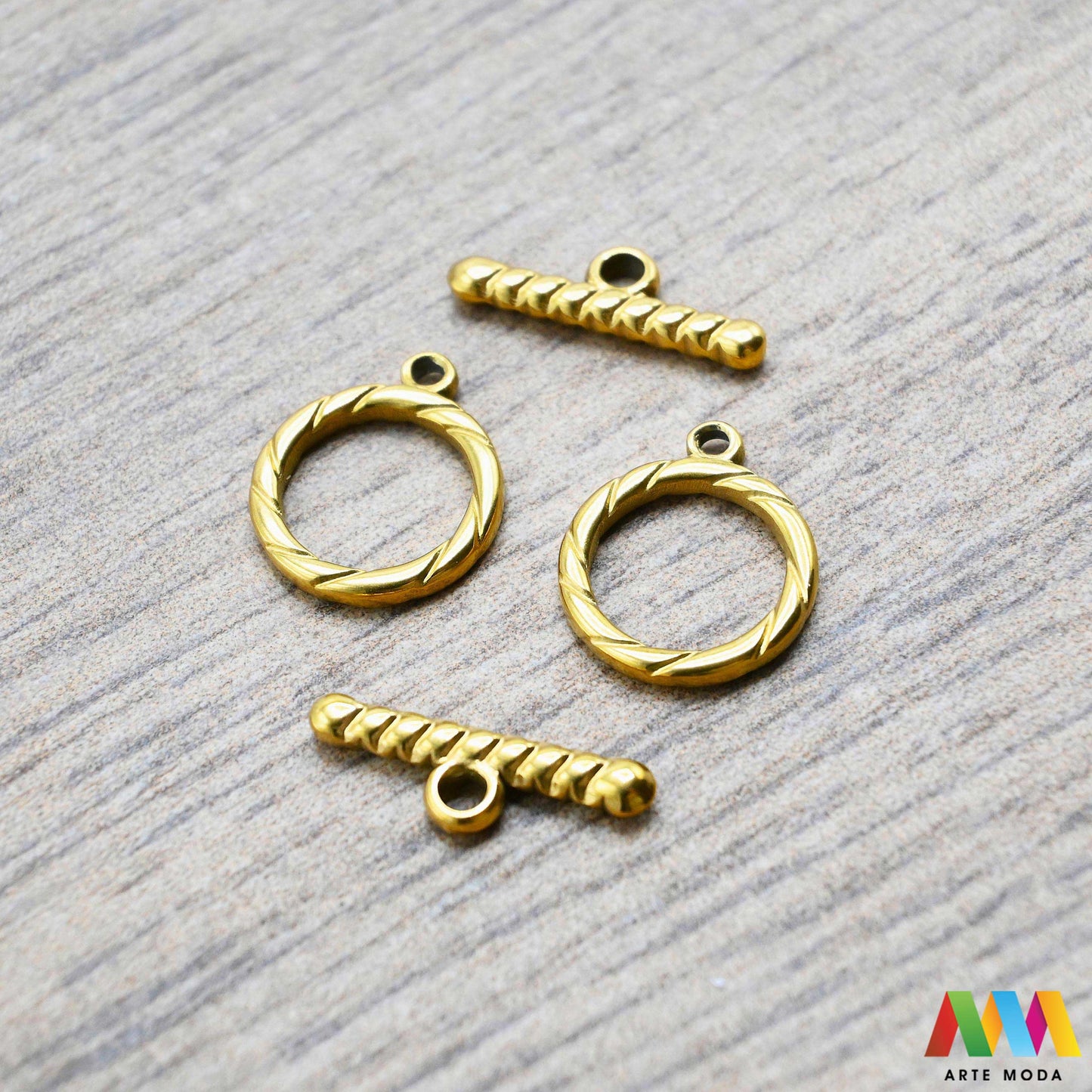 repromaterijal čelični kopče za nakit izradu nehrđajući čelik nakit pribor DIY nakit ogrlice narukvice lančiće nakitni elementi ručni rad čelične inox kopča zatvarači završeci karabin kreacije izdržljivih i elegantnih kopči od nehrđajućeg čelika klasična karabin kopča praktična magnetska kopča ili neki drugi model naše kopče sigurno zatvaranje i profesionalan izgled vašim narukvicama ogrlicama i lančićima DIY nakit kvaliteta koja traje otporna je na koroziju i hipoalergena arte moda repromaterijal