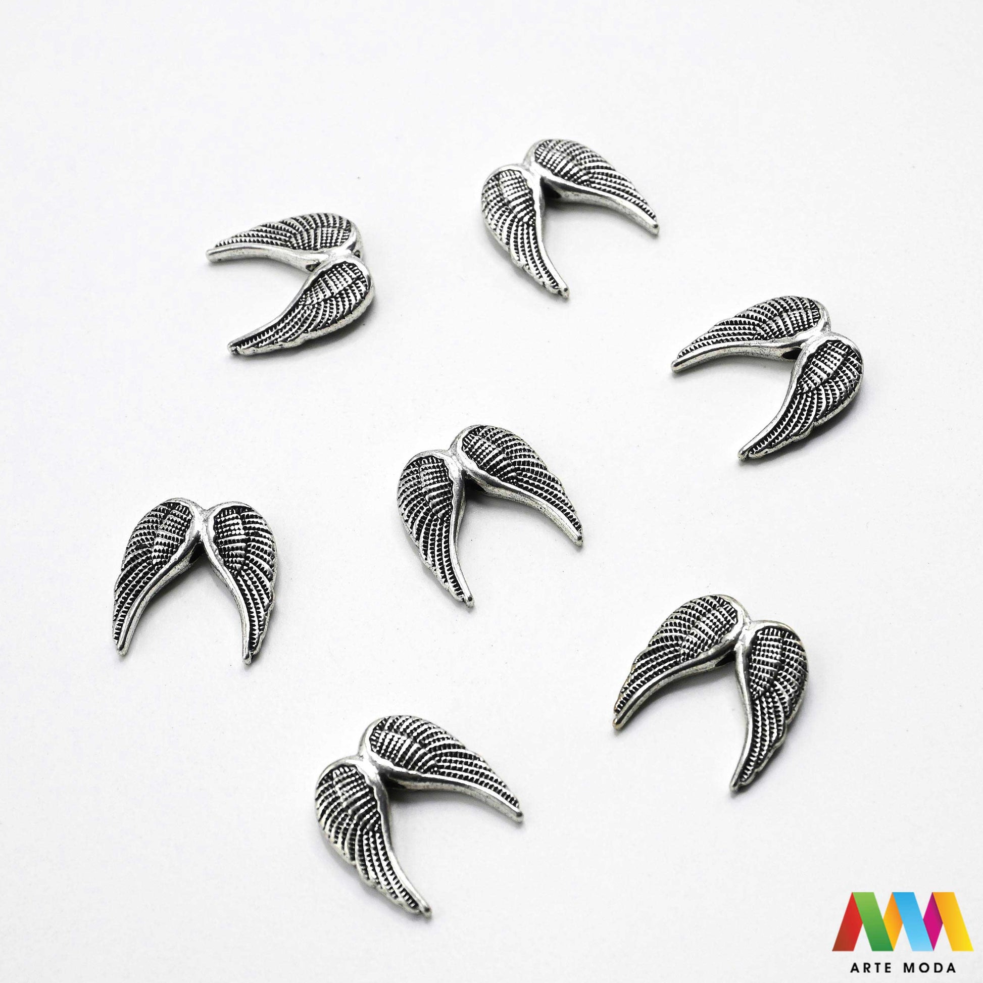 metalni sakralni privjesci krunice jednom rupom vjerski izrada krunica sakralni nakit molitvene narukvice kršćanski medaljice DIY religiozni uradi sam sakralno Križ Gospa Anđeo svetački krštenje prva pričest krizma ogrlica sakralne predmete metalnim privjescima nizanje lančić konac žicu izradu krunica molitvenih narukvica vjerskih suvenira brojanica dodatak za privjeske ključeve torbe Izrađeni od metala izraditi jedinstven vjerski predmet kao poklon vjera inspirira vašu kreativnost arte moda repromaterijal