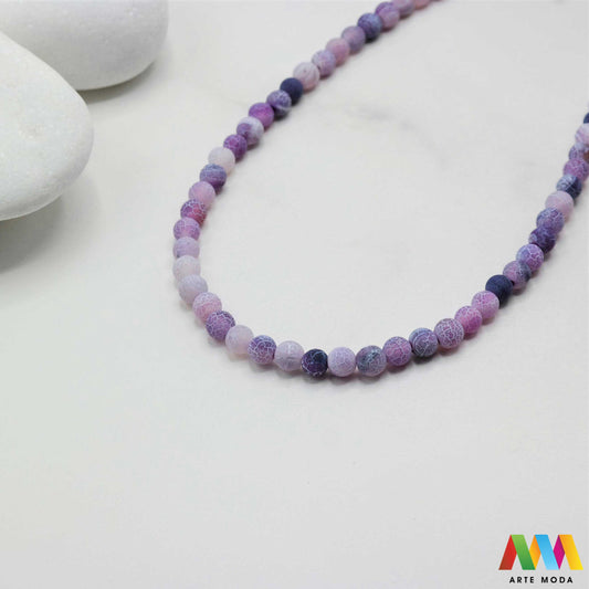 poludragi kamen ahat kristal kalcedon polu dragi poludrago kamenje dragulj mineral kvarc Ahat je jedan od najrasprostranjenijih kristala na planeti Ahat spada u grupu kalcedona izrazito je dekorativan te se od njega izrađuje lijepi nakit i ukrasni predmeti U Hrvatskoj je poznati Lepoglavski Ahat s brda Gaveznica