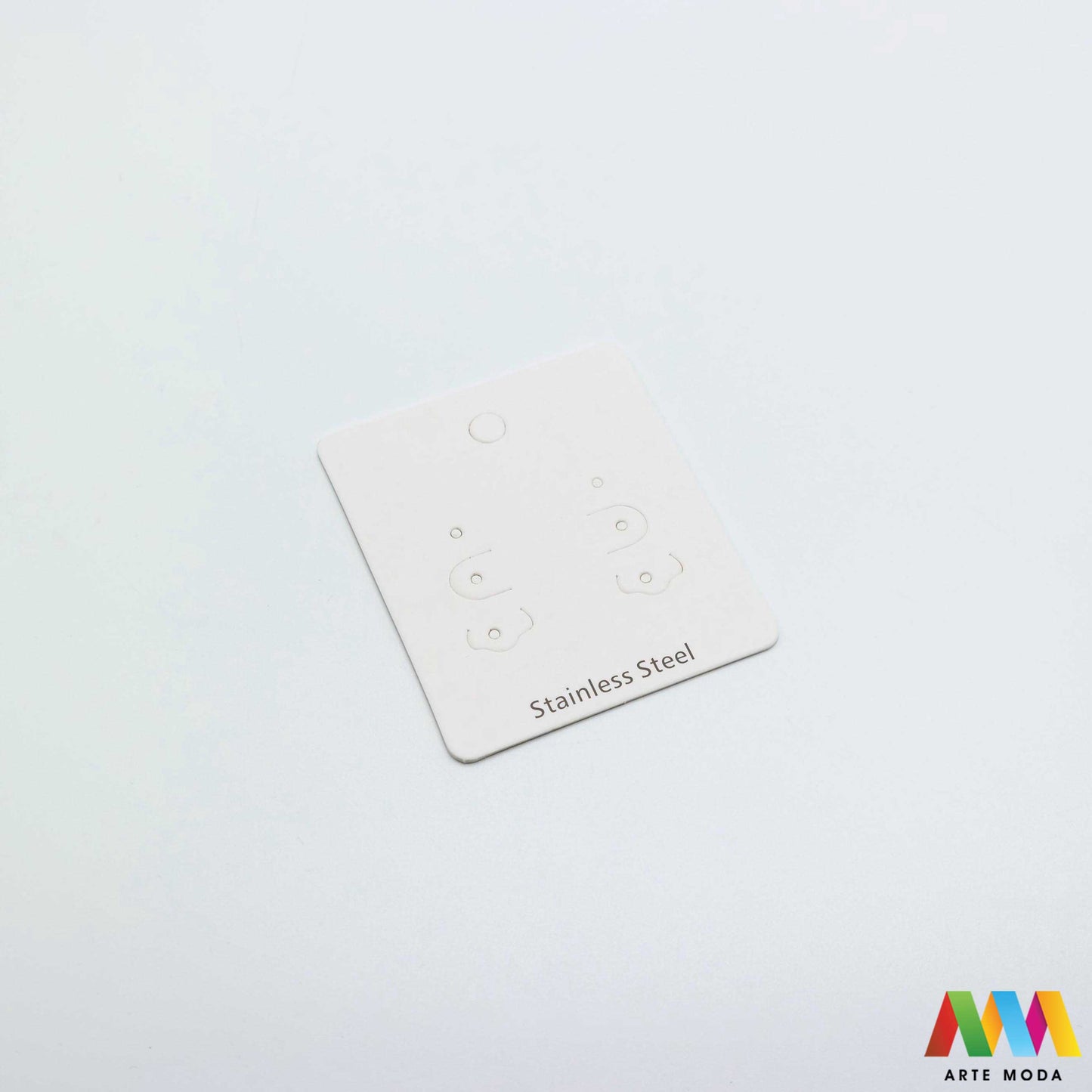 kartoni za izlaganje nakita ambalaža nakit pakiranje DIY ručni rad ogrlice naušnice prstenje nanožnice nanogice karton kartončić papir Idealna ambalaža za zaštitu i prezentaciju vašeg ručno rađenog nakita Nudimo širok izbor ambalaže za nakit koja će vašim kreacijama dati profesionalni izgled Naši kartoni za nakit su izrađeni od kvalitetnih materijala i dizajnirani kako bi zaštitili vaš nakit od oštećenja