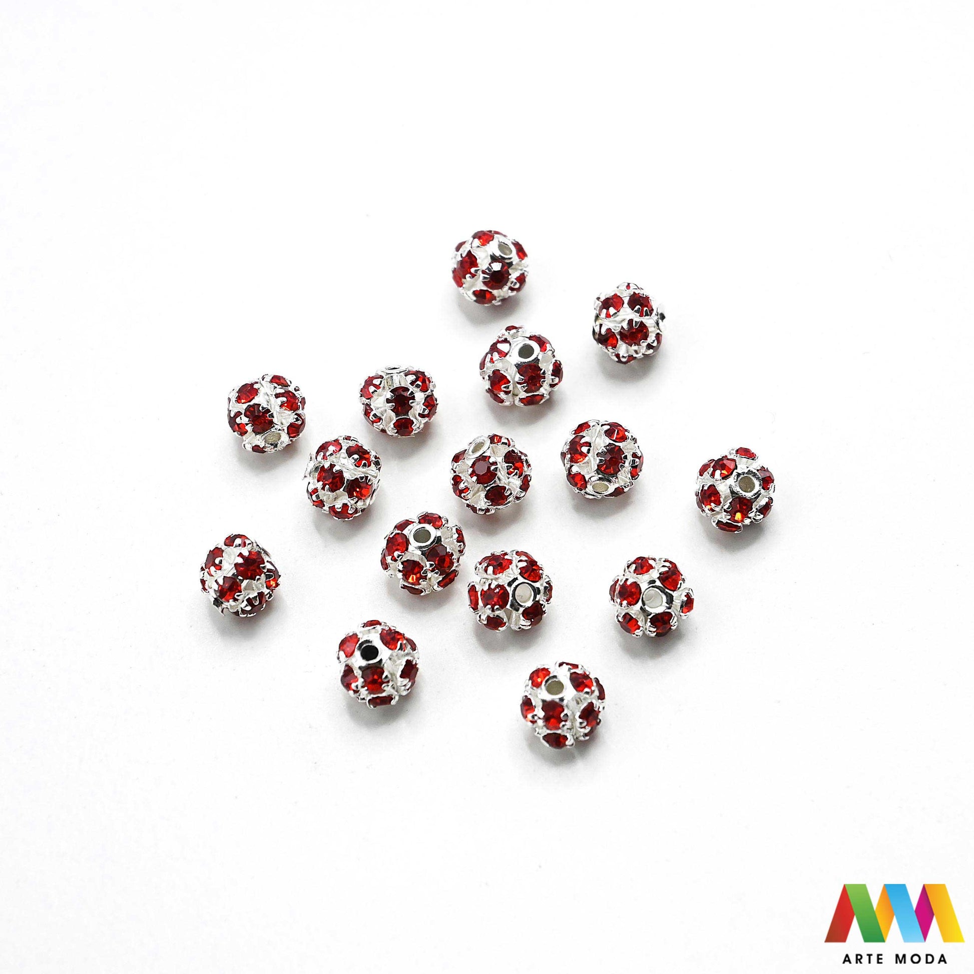 shamballa disco kugle kristalne perle sjajne kuglice cirkoni glamur nakit izrada narukvica DIY svjetlucavo šarene pave s kristalima za svjetlucave narukvice materijal ogrlice Dodajte dozu glamura svojim kreacijama su prekrivene stotinama sitnih kristala koji pružaju efekt Ove svjetlucave perle su idealne za izradu popularnih elegantnih naušnica i upečatljivih ogrlica Dostupne u širokoj paleti boja naše kristalne kuglice osigurat će da vaš uradi sam nakit bude u centru pažnje arte moda repromaterijal