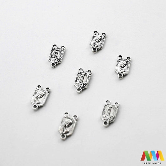 metalni razdjelnik konektor izrada krunice krunica metalni dijelovi krunicu repromaterijal sakralni nakit vjerski križić spojnica krunica perle pribor diy Gospa Lurdska Neizostavan element za svaku krunicu Ovi kvalitetni metalni razdjelnici poznati i kao konektori služe za spajanje dijelova krunice i naglašavaju njezinu središnju točku Izrađeni od izdržljivog metala naši razdjelnici su savršen izbor za izradu vlastitih krunica bilo da koristite perle staklo ili kamenje arte moda repromaterijal