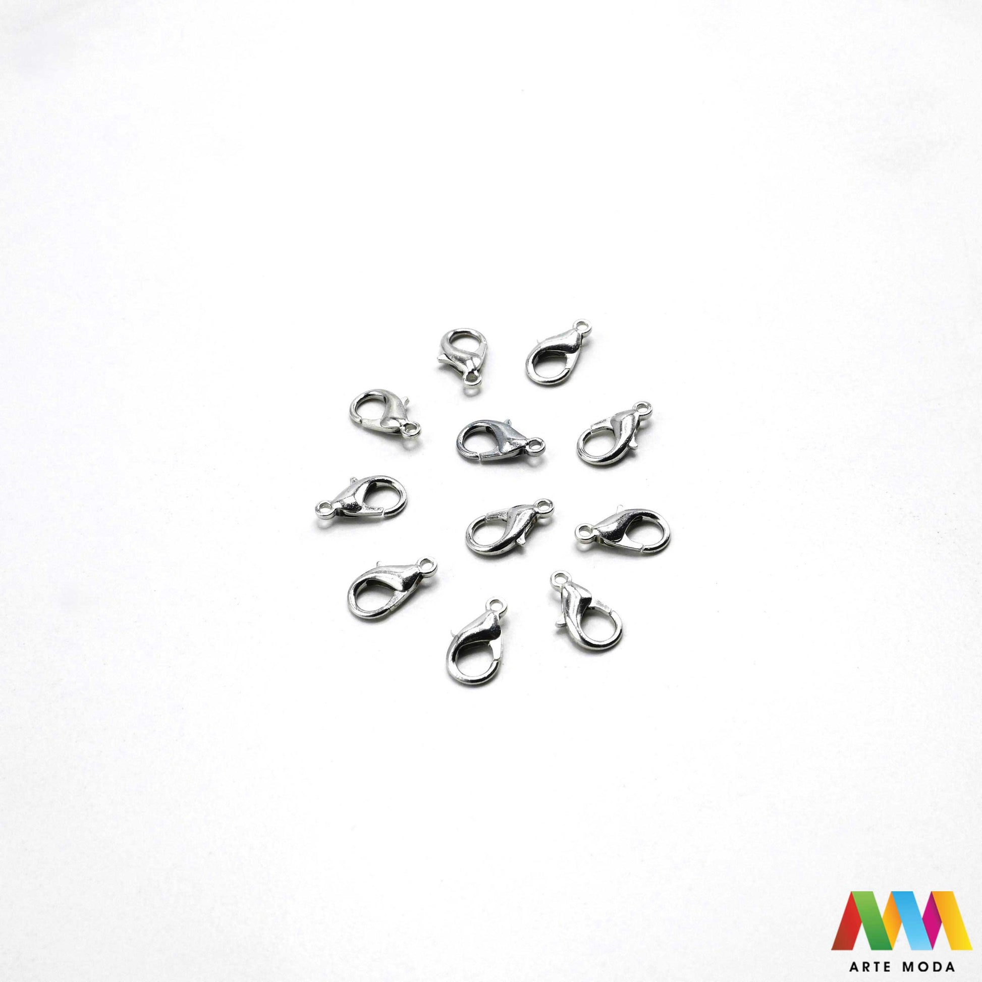 kopče metalne karabiner togl magnet kukice narukvice ogrlice zatvarači nakit DIY metalni pribor spajanje nakita srebrne zlatne karabin magnetne završne kopča narukvica ogrlica Osigurajte svoj nakit Metalne kopče su esencijalne za sigurno završavanje ogrlica i narukvica Birajte između karabin kopči pouzdanost magnetnih kopči lakoća i togl kopči stil Kvalitetni zatvarači u raznim bojama temelj svakog uradi sam nakit projekta arte moda repromaterijal