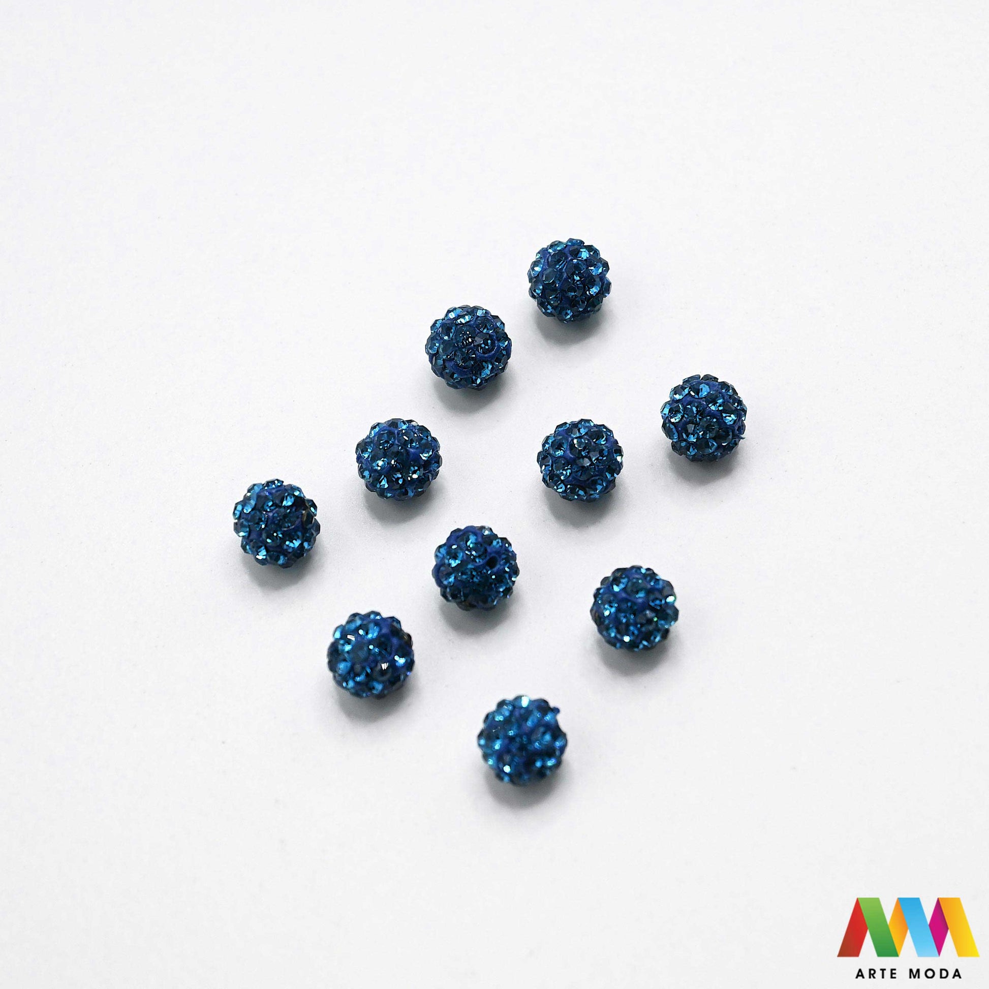 shamballa disco kugle kristalne perle sjajne kuglice cirkoni glamur nakit izrada narukvica DIY svjetlucavo šarene pave s kristalima za svjetlucave narukvice materijal ogrlice Dodajte dozu glamura svojim kreacijama su prekrivene stotinama sitnih kristala koji pružaju efekt Ove svjetlucave perle su idealne za izradu popularnih elegantnih naušnica i upečatljivih ogrlica Dostupne u širokoj paleti boja naše kristalne kuglice osigurat će da vaš uradi sam nakit bude u centru pažnje arte moda repromaterijal