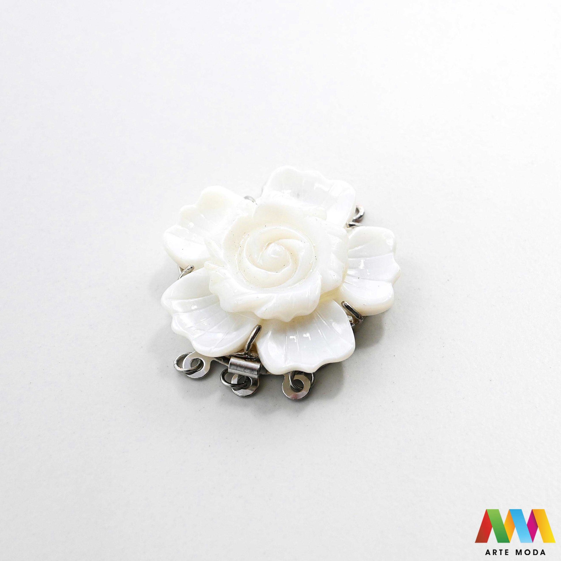 ukrasna kopča starinski nakit togl zatvarač DIY vintage romantični ukrasne kopče motivima OT dekorativni zatvarači metalni pribor statement završeci ogrlica luksuzni zlatne srebrne narukvica ukrasima luksuzne Mornarska detalje kolekcija ukrasnih metalnih kopči motive srca leptira kormila filigrana portreta dekorativni zatvarači pretvaraju svaku ogrlicu unikatni komad nakita vintage šarm mornarsku svježinu tematski zatvarači osigurat uradi sam projekt zapažen stilski besprijekoran arte moda repromaterijal