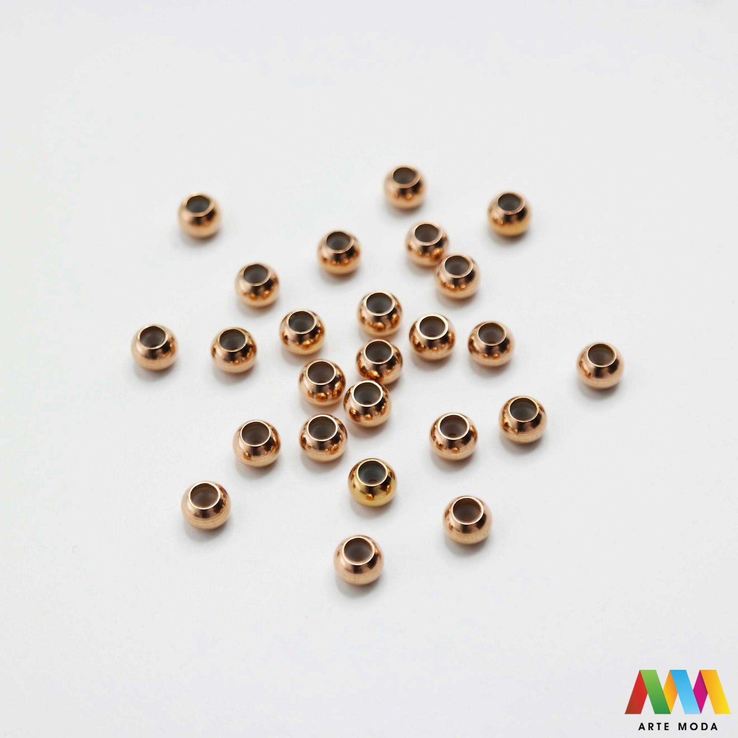 kuglice s gumom gumicom kuglica narukvica narukvice ogrlica ogrlice čelik repromaterijal čelična čelične nehrđajući Kuglice izrađene od nehrđajućeg čelika koje služe za izradu nakita poput narukvica ili ogrlica najčešće se koriste za nizanje na sajlu gumu flaks i ostale materijale