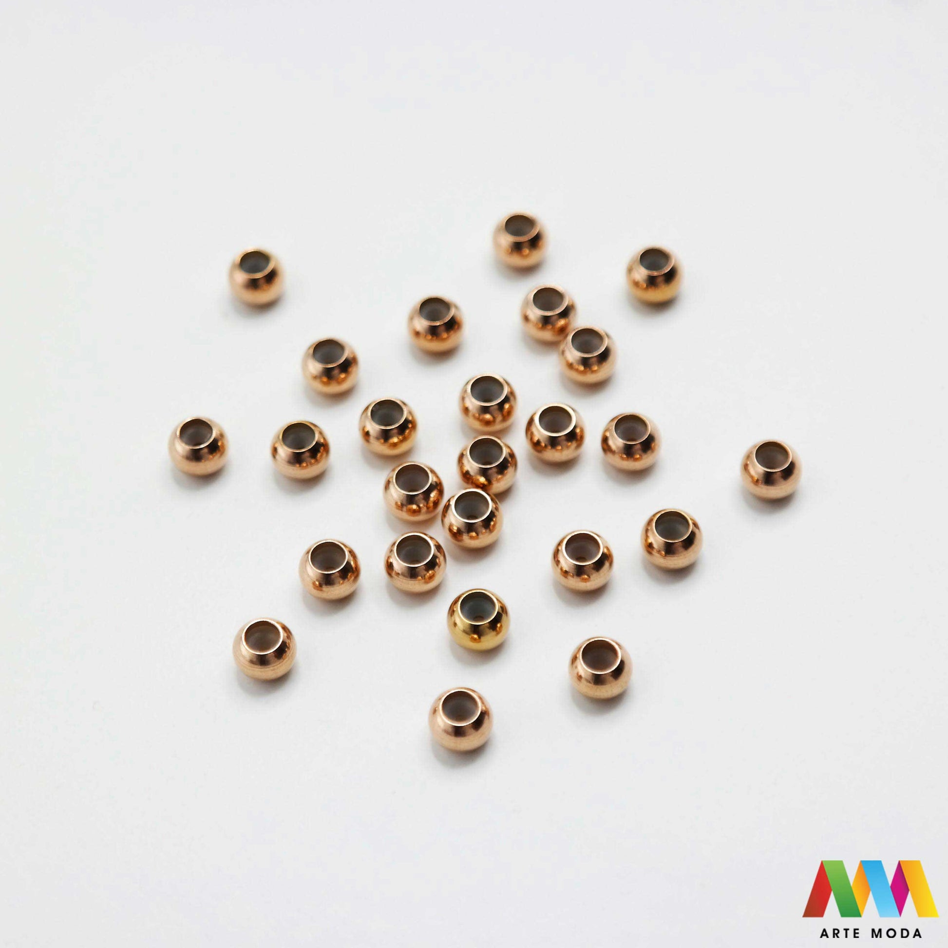 kuglice s gumom gumicom kuglica narukvica narukvice ogrlica ogrlice čelik repromaterijal čelična čelične nehrđajući Kuglice izrađene od nehrđajućeg čelika koje služe za izradu nakita poput narukvica ili ogrlica najčešće se koriste za nizanje na sajlu gumu flaks i ostale materijale