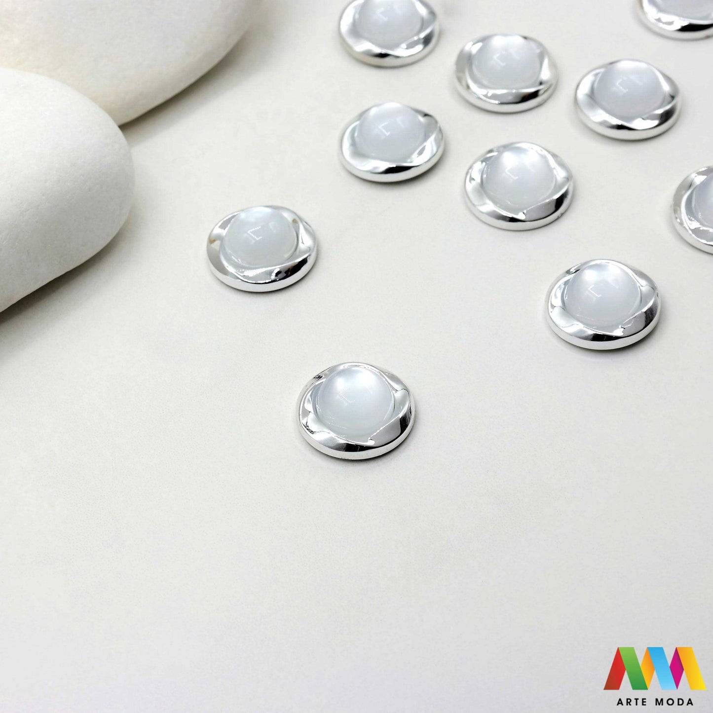 Plastični gumbi gumb koji se koriste koristi za ukrašavanje ljepljenje na površinu ljepiti modnih dodataka poput rajfova rajf remena remen kruna krune modni dodatak i izradu nakita plastičan narukvica ogrlica nanožnica prstena prsten od plastike