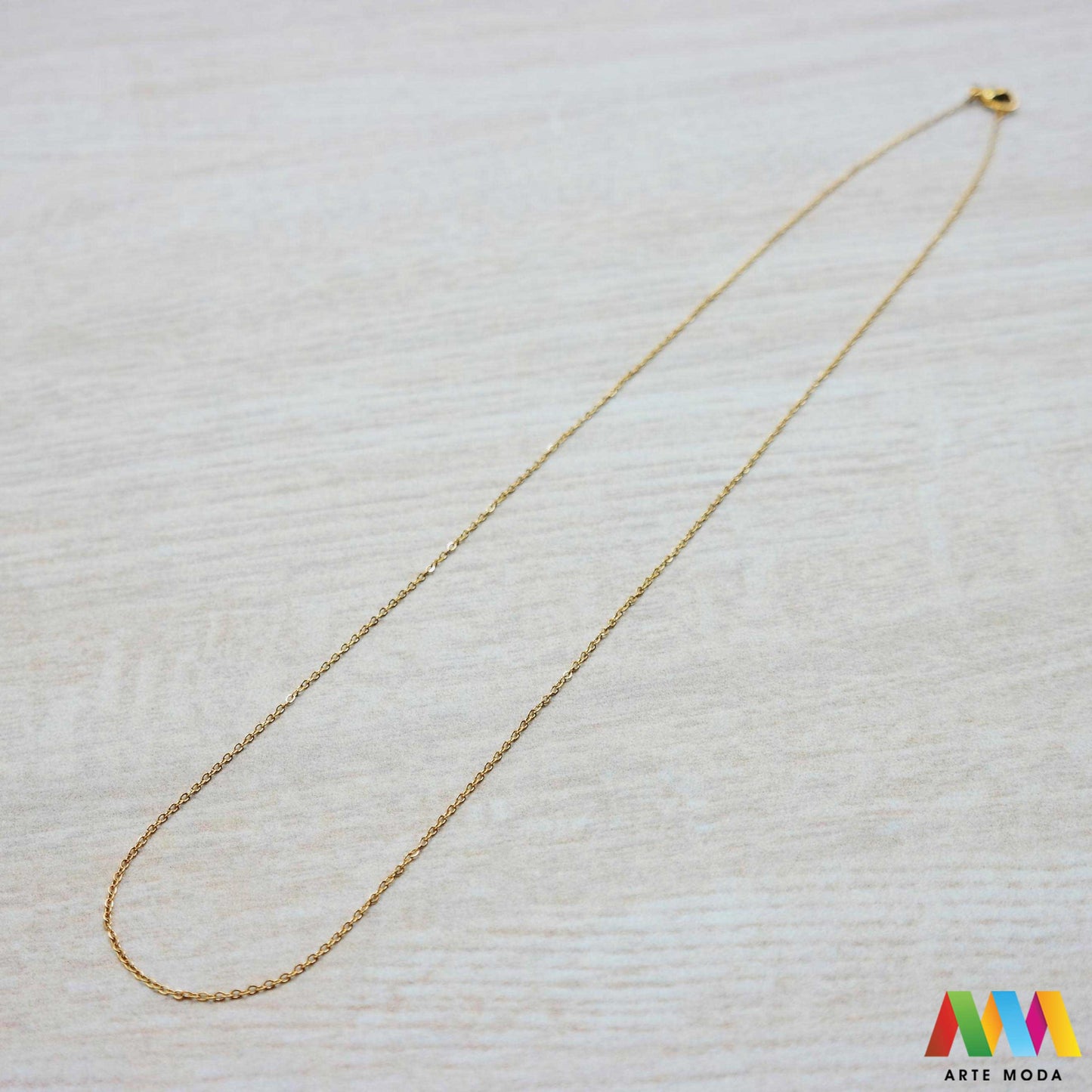 lanac lanci čelik repromaterijal čelični ogrlice ogrlica nehrđajući gotovi gotov lanac izrađen od nehrđajućeg čelika 316L i dužine od 50 centimetara koristi se za izradu ogrlica te dolazi s kopčom i alkicama