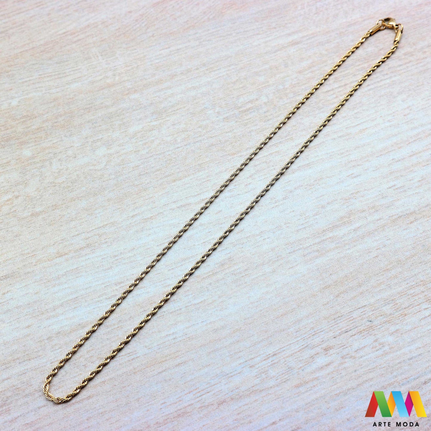 lanac lanci čelik repromaterijal čelični ogrlice ogrlica nehrđajući gotovi gotov lanac izrađen od nehrđajućeg čelika 316L i dužine od 50 centimetara koristi se za izradu ogrlica te dolazi s kopčom i alkicama