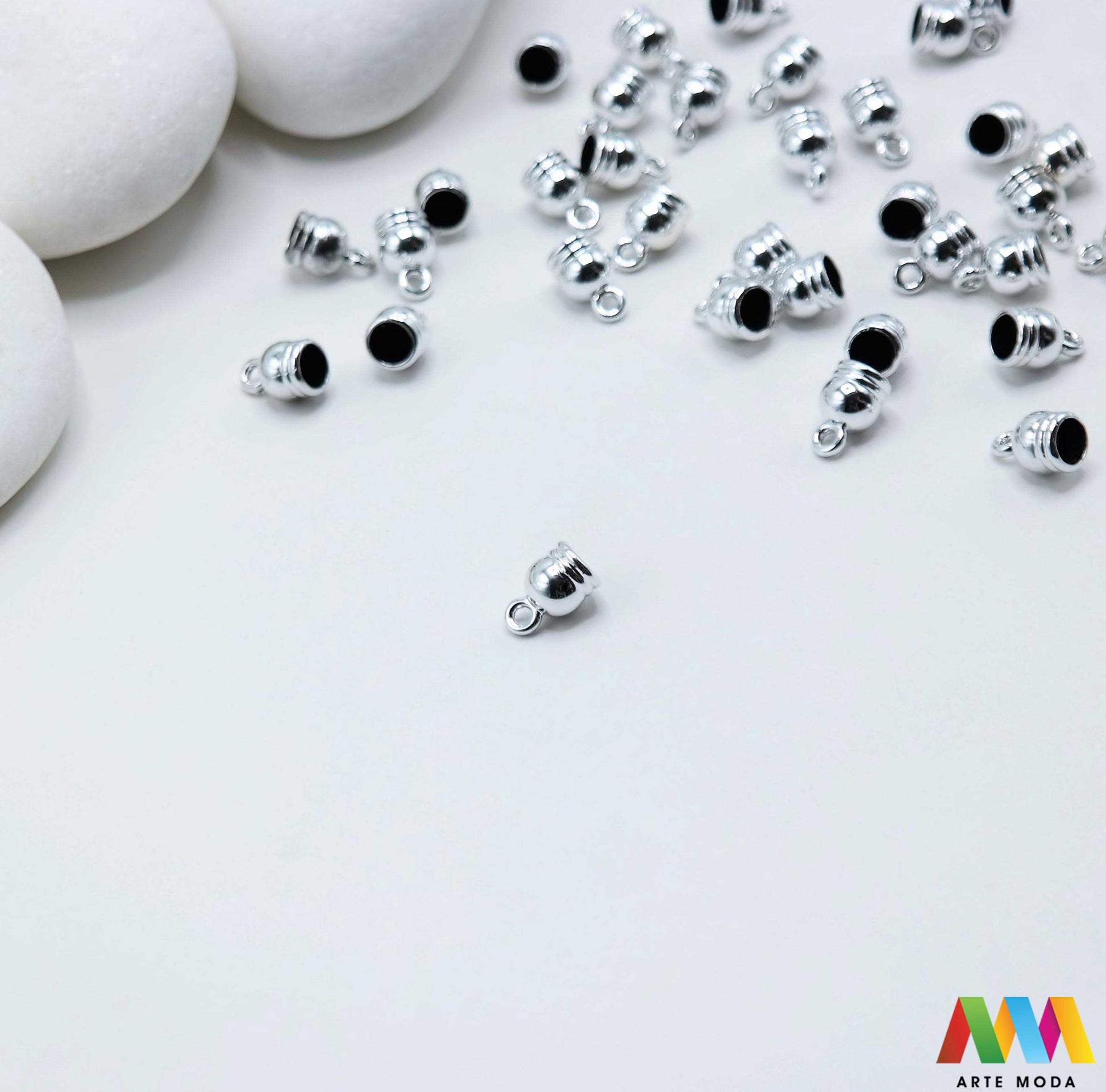 plastične plastična kapice kapica koji se koriste koristi za ukrašavanje nizanje nižu se modnih dodataka modni dodatak i izradu nakita plastičan narukvica ogrlica nanožnica prstena prsten od plastike naušnice naušnica