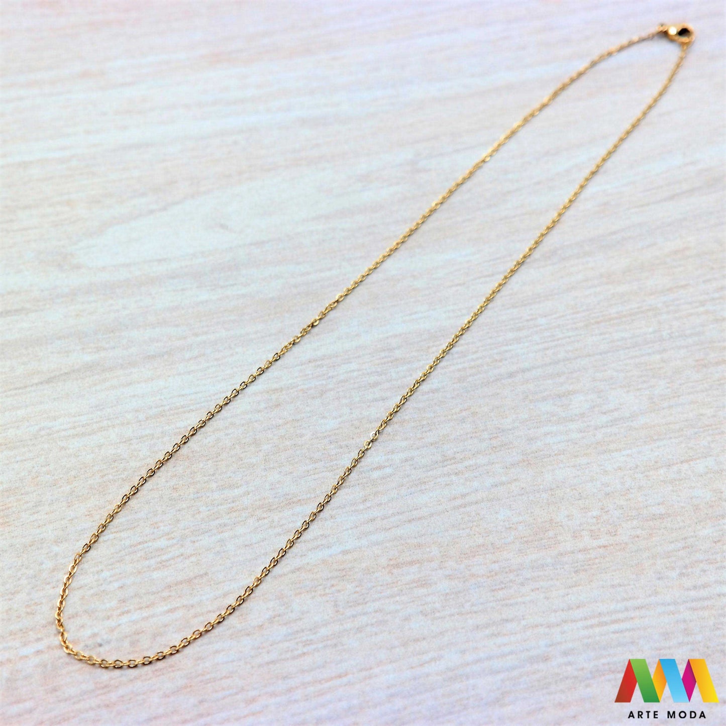 lanac lanci čelik repromaterijal čelični ogrlice ogrlica nehrđajući gotovi gotov lanac izrađen od nehrđajućeg čelika 316L i dužine od 50 centimetara koristi se za izradu ogrlica te dolazi s kopčom i alkicama