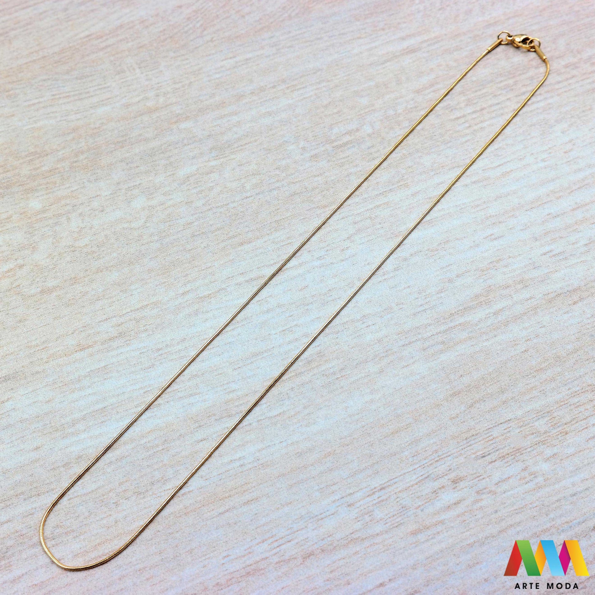 lanac lanci čelik repromaterijal čelični ogrlice ogrlica nehrđajući gotovi gotov lanac izrađen od nehrđajućeg čelika 316L i dužine od 50 centimetara koristi se za izradu ogrlica te dolazi s kopčom i alkicama