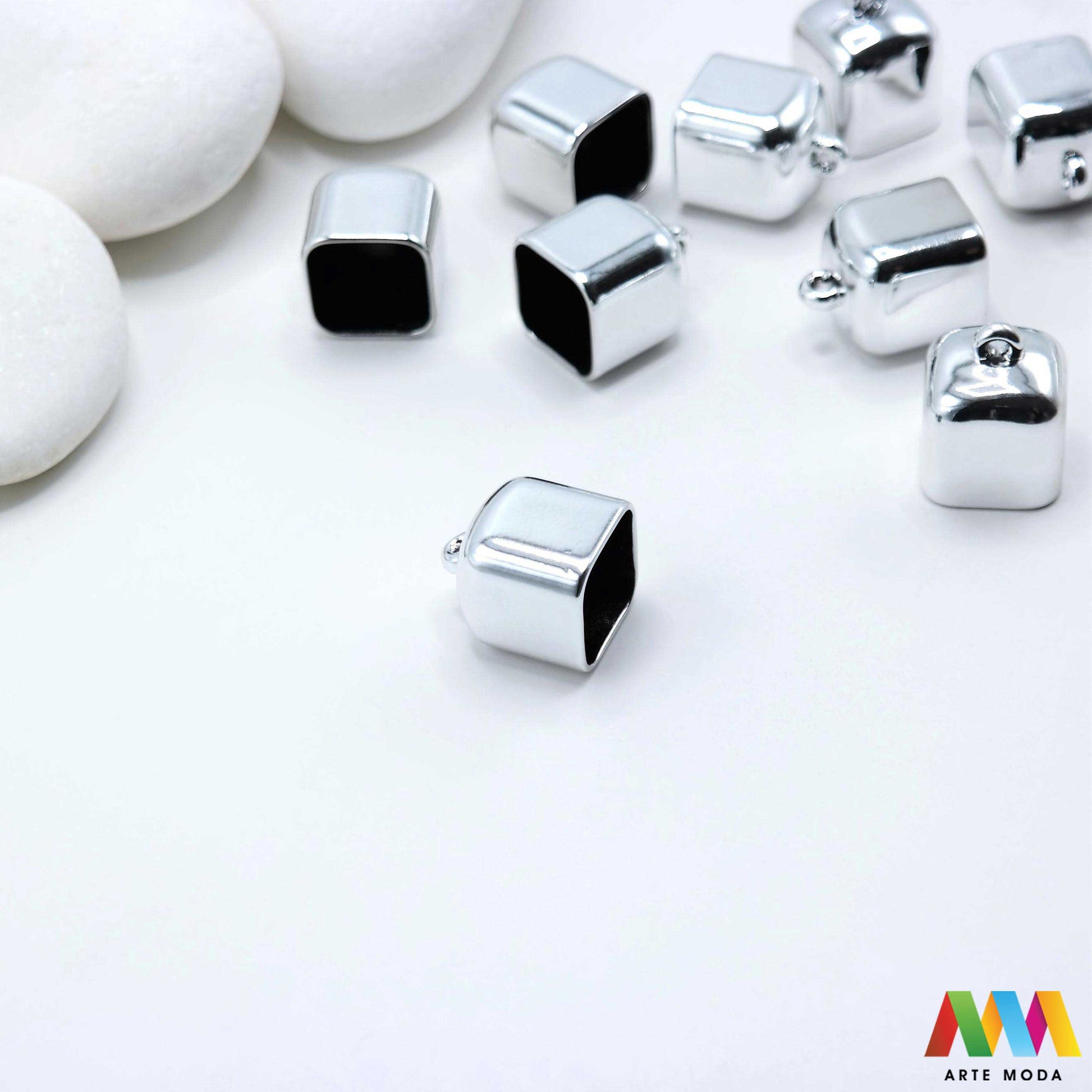 plastične plastična kapice kapica koji se koriste koristi za ukrašavanje nizanje nižu se modnih dodataka modni dodatak i izradu nakita plastičan narukvica ogrlica nanožnica prstena prsten od plastike naušnice naušnica